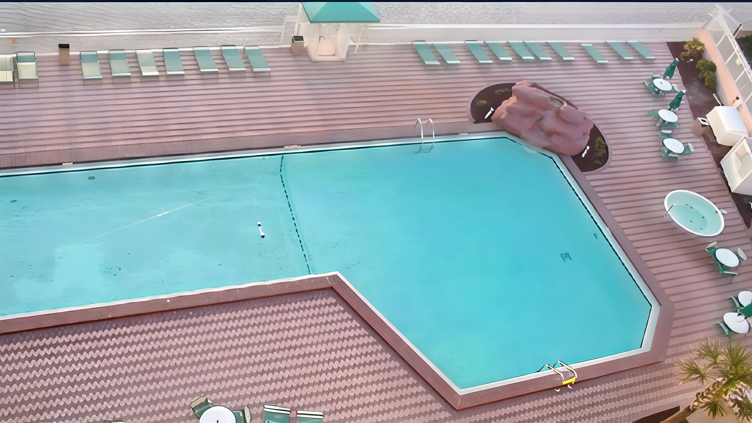 COMMON AREA: Largest Pool in Daytona